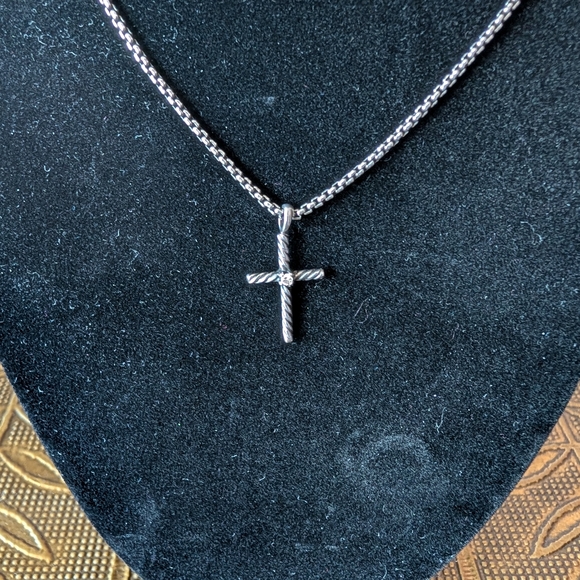 Sterling Silver Twisted Cross Pendant Necklace - Picture 4 of 8